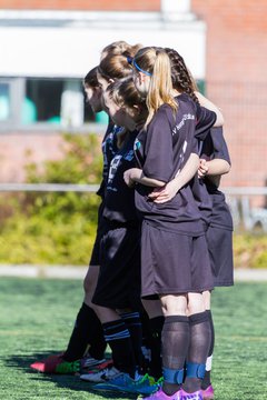 Bild 97 - B-Juniorinnen SV Henstedt-Ulzburg - MTSV Olympia Neum�nster : Ergebnis: 0:4